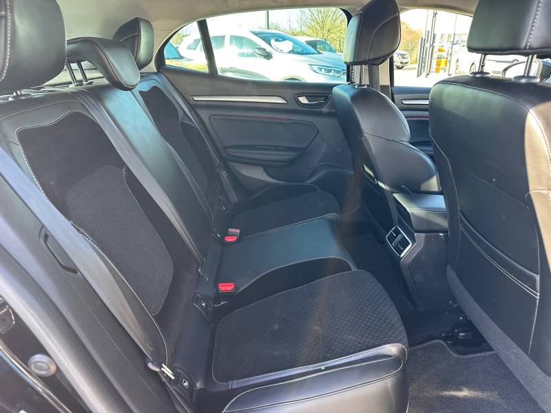 Renault Megane IV (4) Intens TCE 140. A 5 minutes de Toulouse. Garantie 12 mois