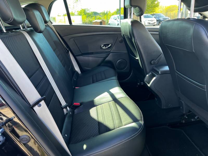 Renault Megane III (3) Estate TCE 130 EDC Bose (boite automatique) Garantie 6 mois