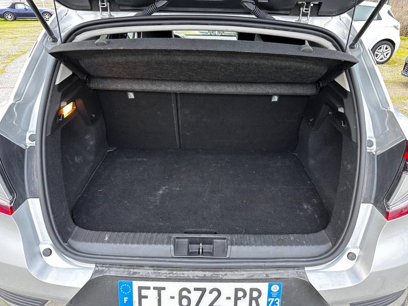 Renault Captur II (2) E-tech Plug-in Intens 160 hybride Rechargeable Garantie 12 MOIS