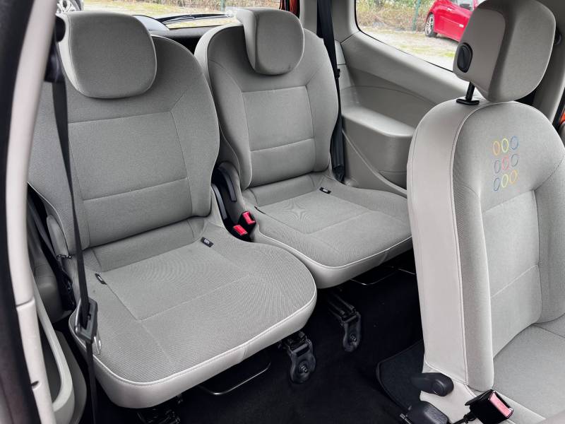 RENAULT TWINGO II Trend 1.2 LEV 16V 75 114g Eco2