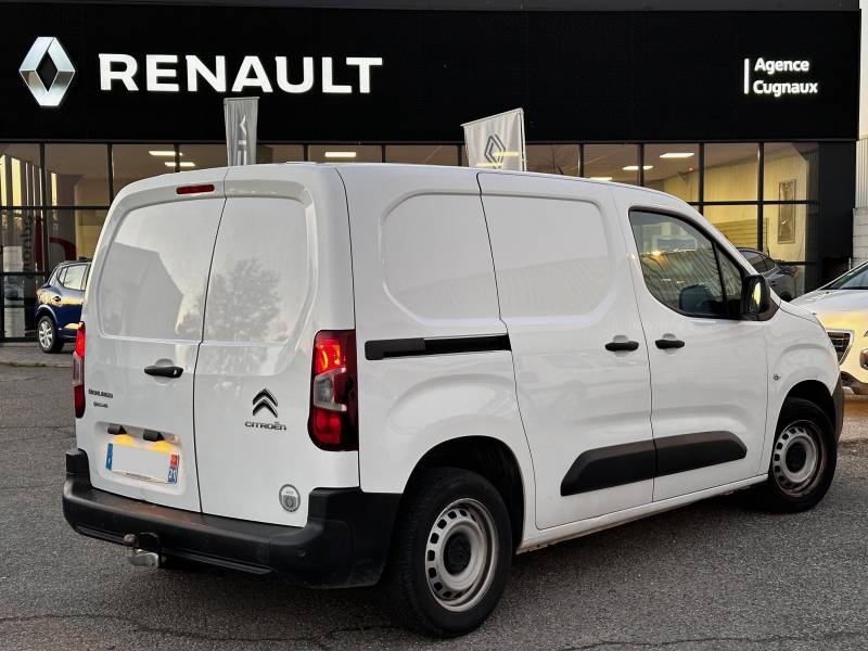 CITROËN BERLINGO VAN FOURGON 3 places Puretech 110 Essence Garantie 12 Mois. A 5 minutes de Toulouse.