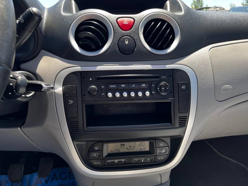 Citroën C3 Exclusive 1.4 75 ch 5 portes Garantie 6 mois à 5 minutes de Toulouse