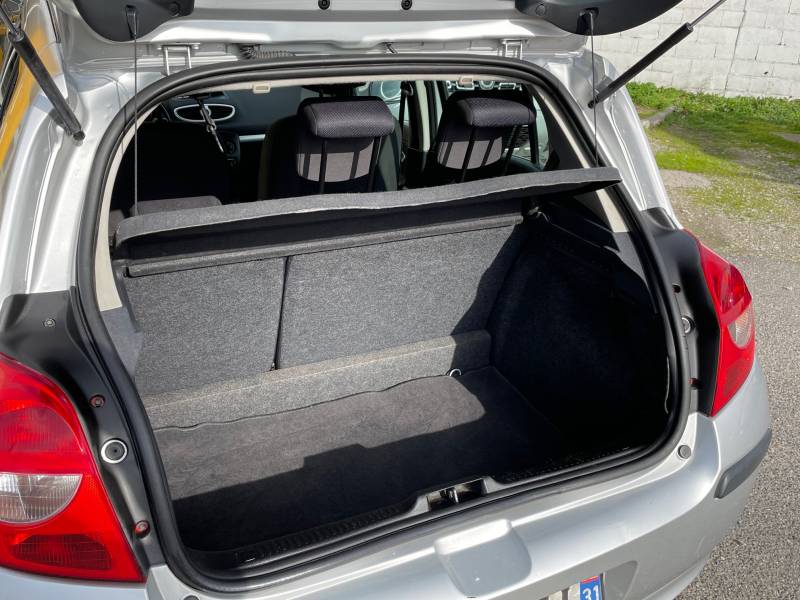 Clio III 1.4 16V Dynamique 100cv 5p