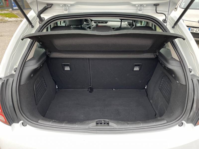 Citroën C3 Puretech 68 BVM Confort 5 portes Garantie 6 mois à côté de Toulouse
