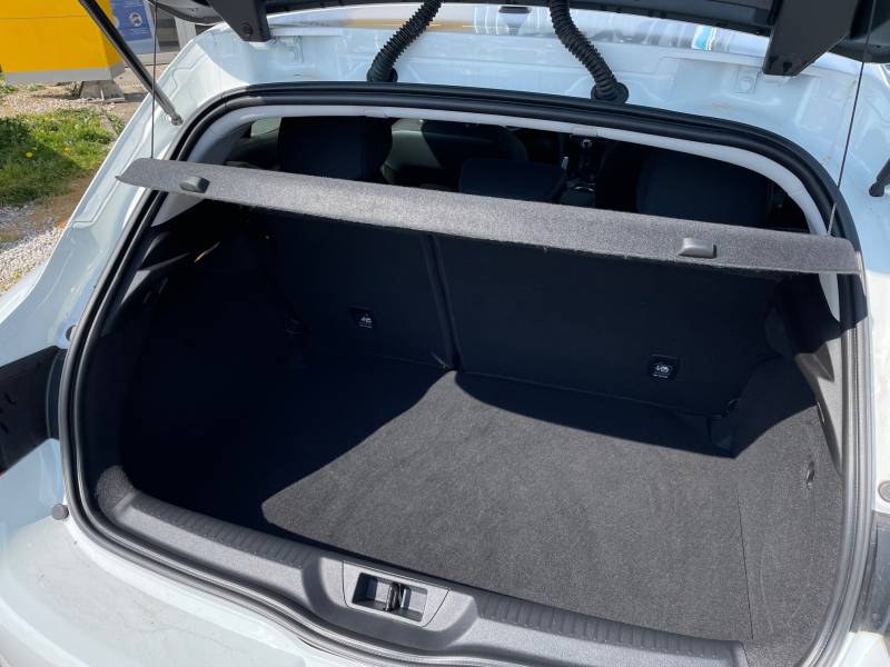 Renault Megane IV Blue dCi 115 Business