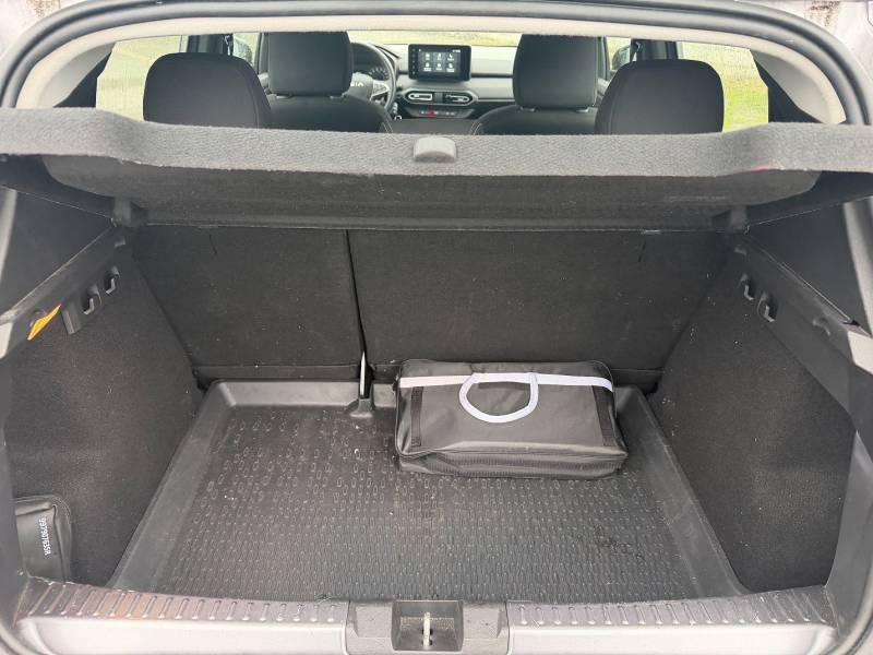 DACIA Sandero Expression ECO G 100 à 5 minutes de Toulouse. GARANTIE 12 MOIS