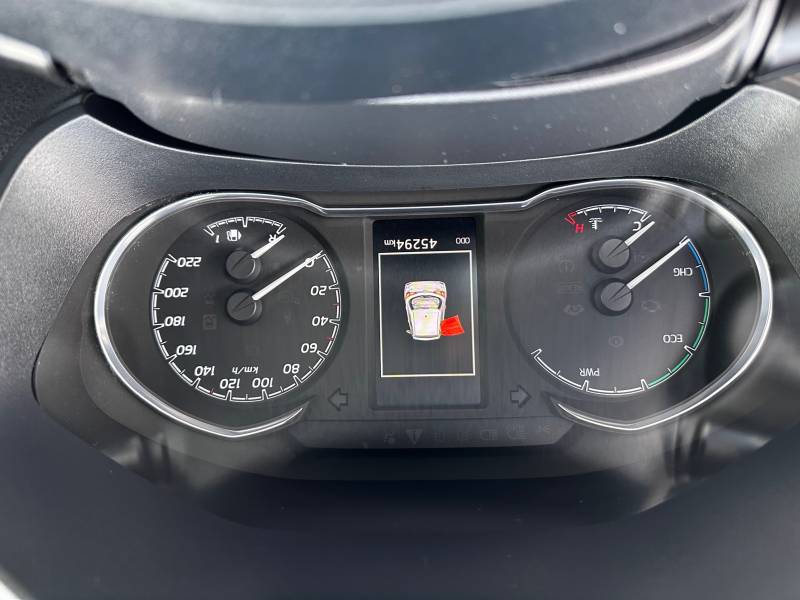 Toyota Yaris Hybrid 100ch Dynamic 5p à 5 minutes de Toulouse